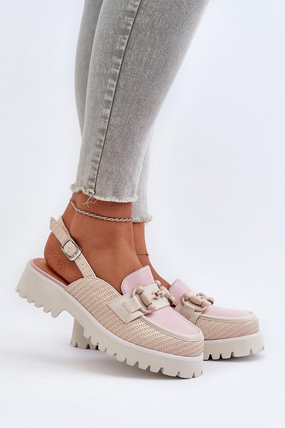 Heel sandals model 195556